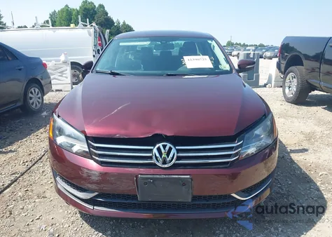 2013 Volkswagen Passat 2.5L S из США, поврежденный, VIN 1VWAP7A32DC106209
